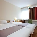 Ibis Szálloda