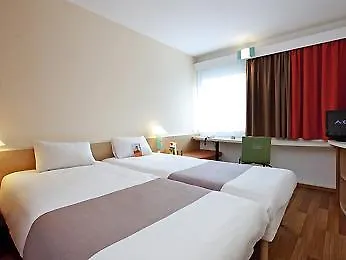 Ibis Otel