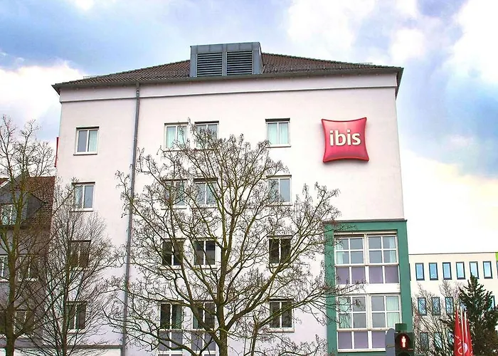 Ibis מלון